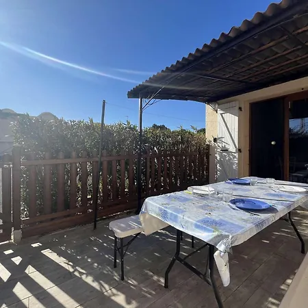 Holiday home Pavillon Avec Terrasse Et Parking Prive A - Fr-1-229-893 Gruissan